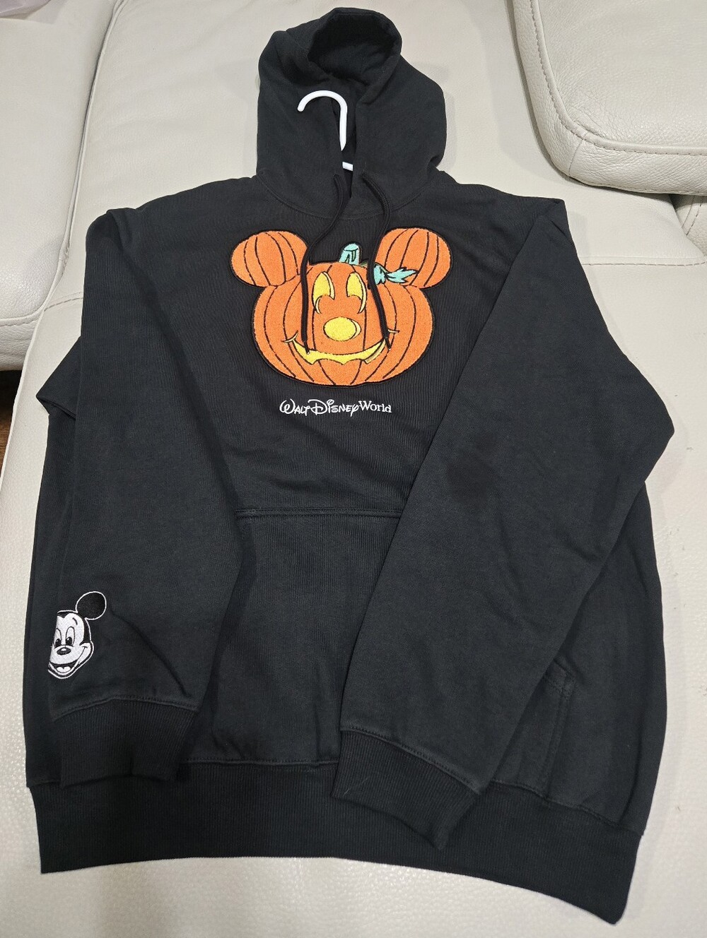 NWT Unisex Disney Parks Halloween Mickey Mouse Pumpkin Hoodie